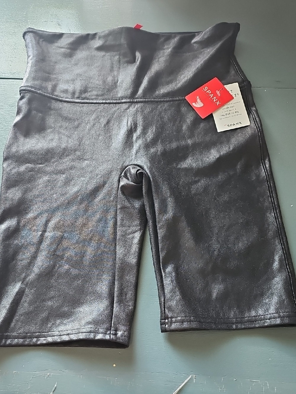SPANX High-Waist Shiny Faux Black Bike Shorts. Size Large NWT. 50173R
